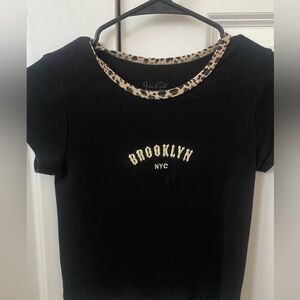 BRANDY black cropped tee